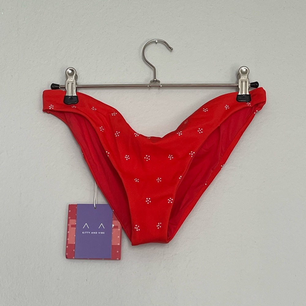Kitty and Vibe “Sofia” Mid-Rise Bikini Bottom